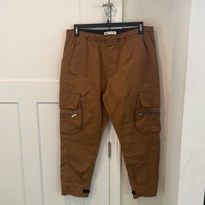 Zara men brown cargo pant XL
